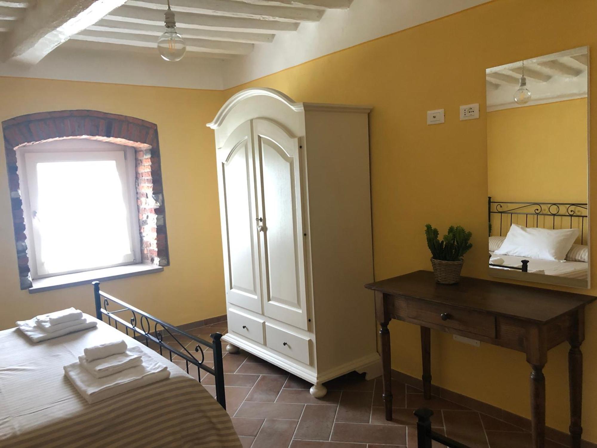 Ferienwohnung Le Dame Del Borgo Sassetta Exterior foto