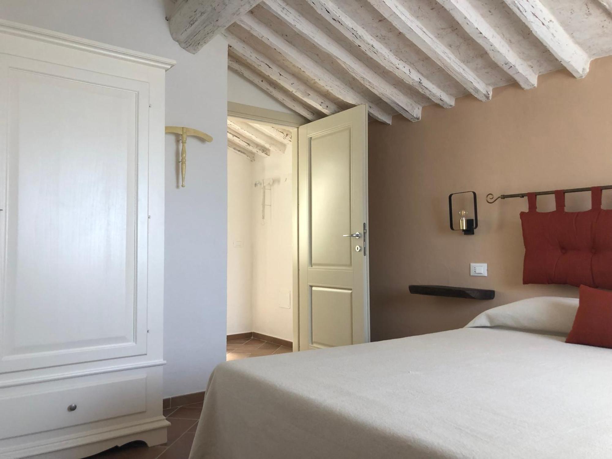 Ferienwohnung Le Dame Del Borgo Sassetta Exterior foto